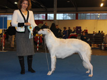 BEL ETUAL ARIADNA PRESENT AT RUSSKIY AZART